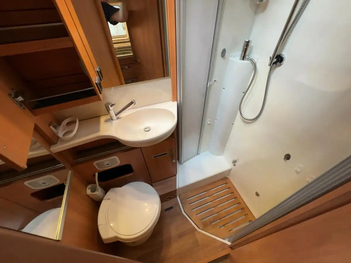 HYMER-ERIBA T 588 SL  - Ansicht 14